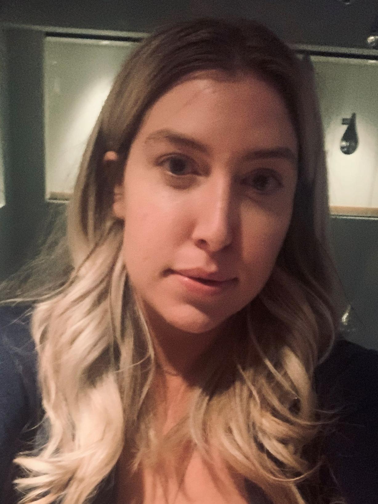 dating thumb